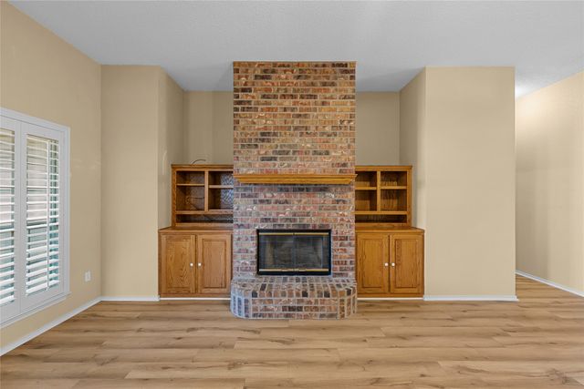 420 Alamo Drive, Mcgregor, TX 76657