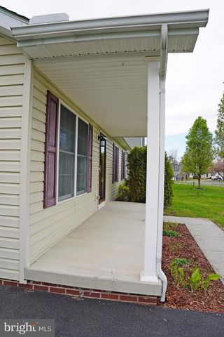 122 SINKER DR, Inwood, WV 25428