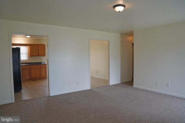 122 SINKER DR, Inwood, WV 25428