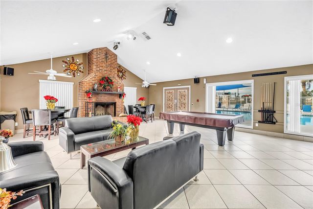 1400 GANDY BOULEVARD N 902, St Petersburg, FL 33702