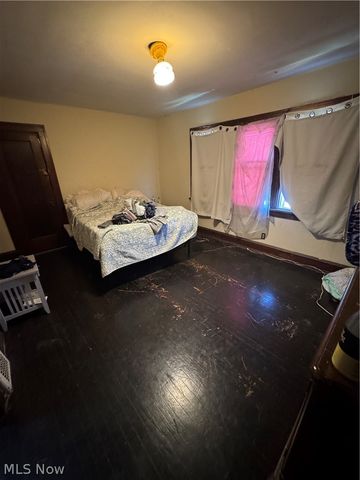 4220 W 23rd Street, Cleveland, OH 44109