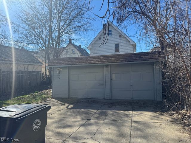 4220 W 23rd Street, Cleveland, OH 44109
