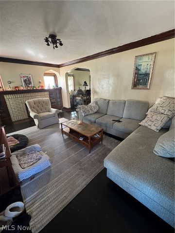 4220 W 23rd Street, Cleveland, OH 44109