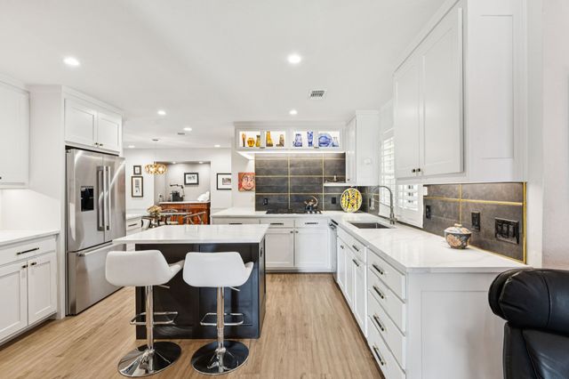 9615 Faircrest Drive, Dallas, TX 75238