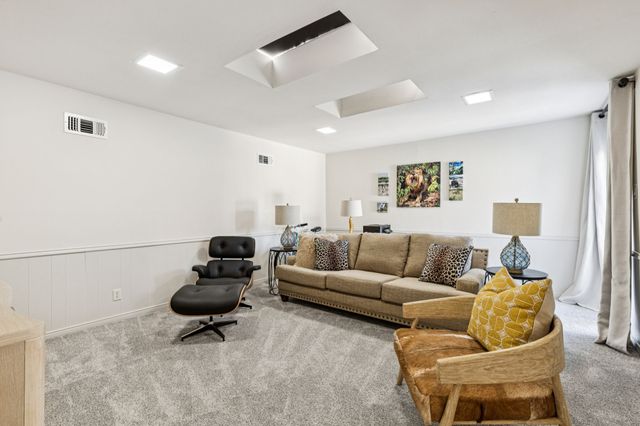 9615 Faircrest Drive, Dallas, TX 75238