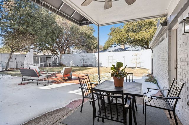 9615 Faircrest Drive, Dallas, TX 75238