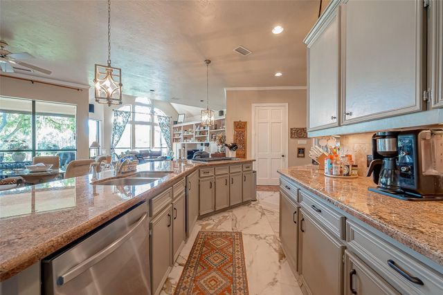 4910 Waterbeck Street Street, Fulshear, TX 77441