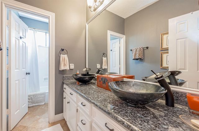 4910 Waterbeck Street Street, Fulshear, TX 77441