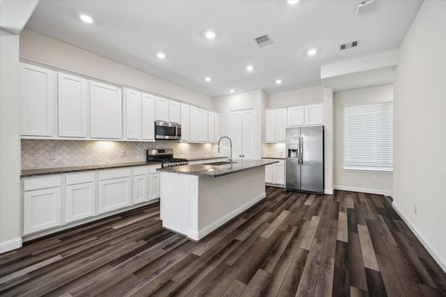 1411 Adell Rose Lane, Houston, TX 77043