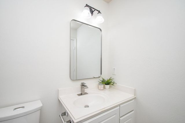 13511 Titus Point, Houston, TX 77085