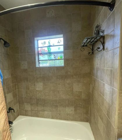 121 E Warner St, Ventura, CA 93001