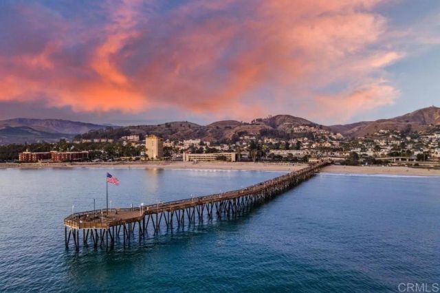 121 E Warner St, Ventura, CA 93001