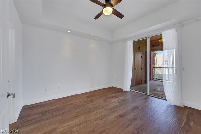47 East Agate Avenue 204, Las Vegas, NV 89123