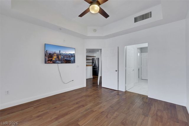47 East Agate Avenue 204, Las Vegas, NV 89123