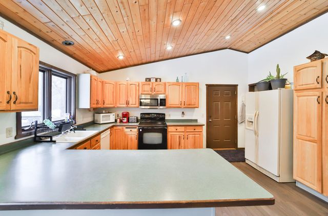 10824 1st Street Circle, Breezy Point, MN 56472