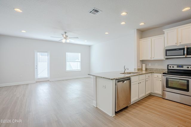 7472 Shadow Lake Drive, Panama City Beach, FL 32407