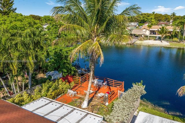 7821 SW 148th Avenue 2, Miami, FL 33193