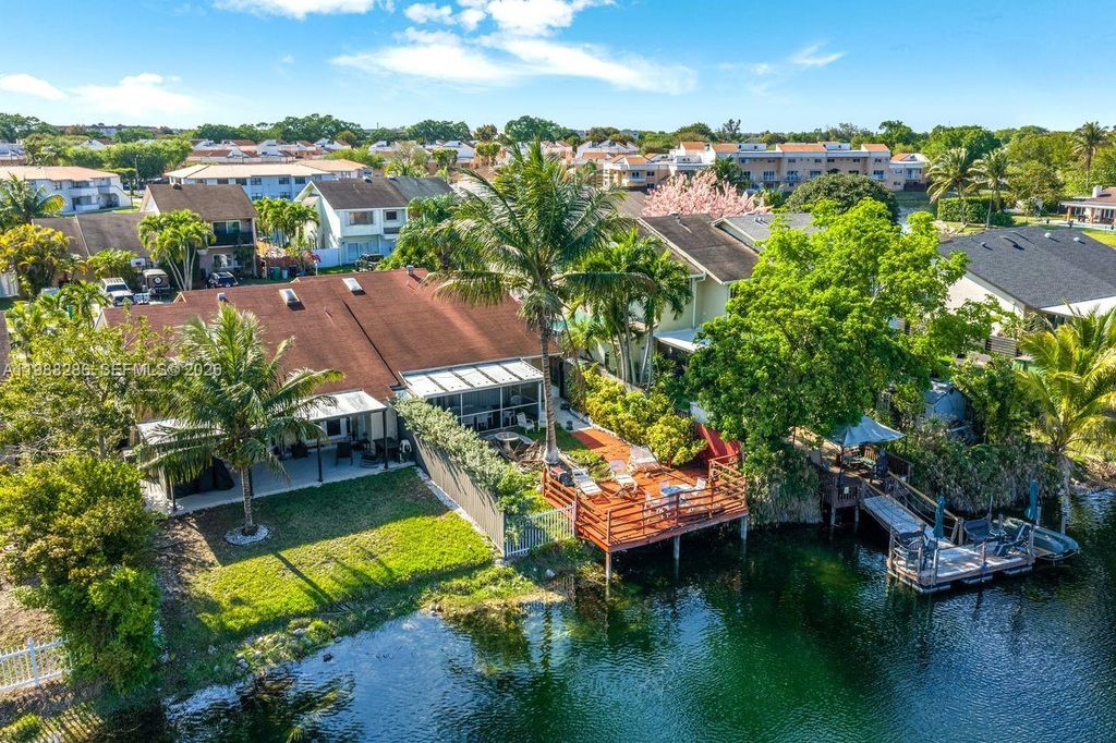 7821 SW 148th Avenue 2, Miami, FL 33193