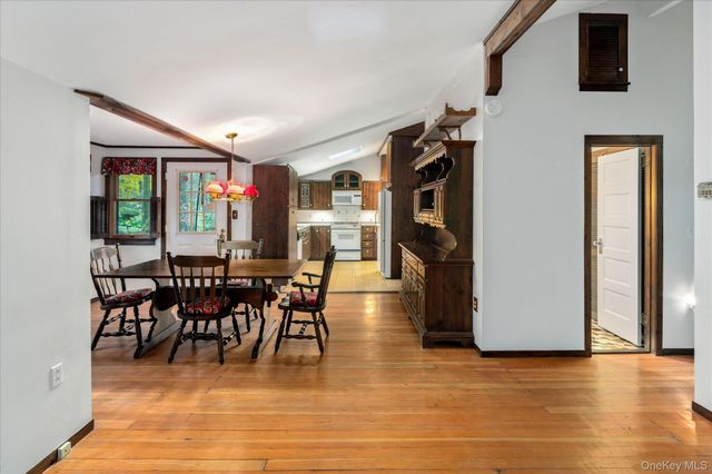 50 S Shore Drive, South Salem, NY 10590