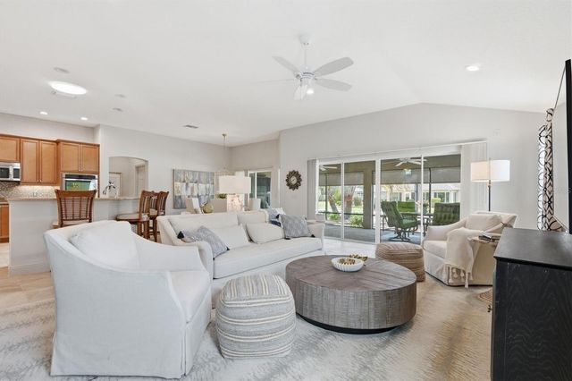 1328 MOCKINGBIRD LANE, The Villages, FL 32163