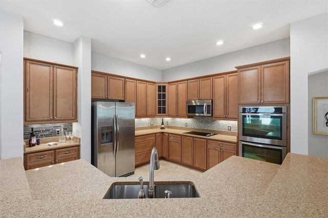 1328 MOCKINGBIRD LANE, The Villages, FL 32163