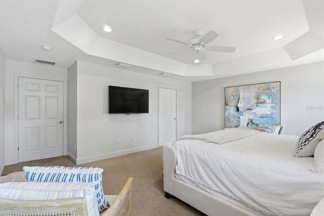 1328 MOCKINGBIRD LANE, The Villages, FL 32163