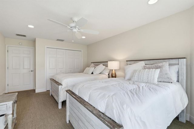 1328 MOCKINGBIRD LANE, The Villages, FL 32163