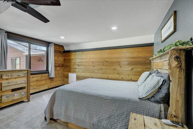 10295 Little Tree Ct, Grass Valley, CA 95949