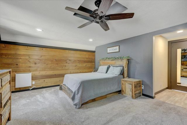 10295 Little Tree Ct, Grass Valley, CA 95949