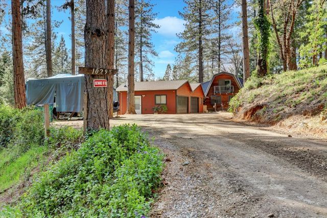 10295 Little Tree Ct, Grass Valley, CA 95949