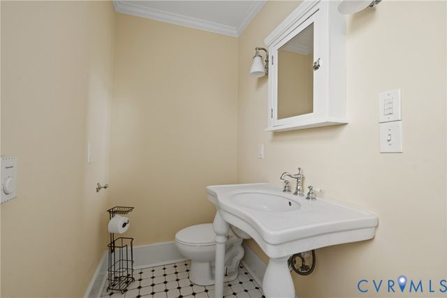 243 S Adams St, Petersburg, VA 23803