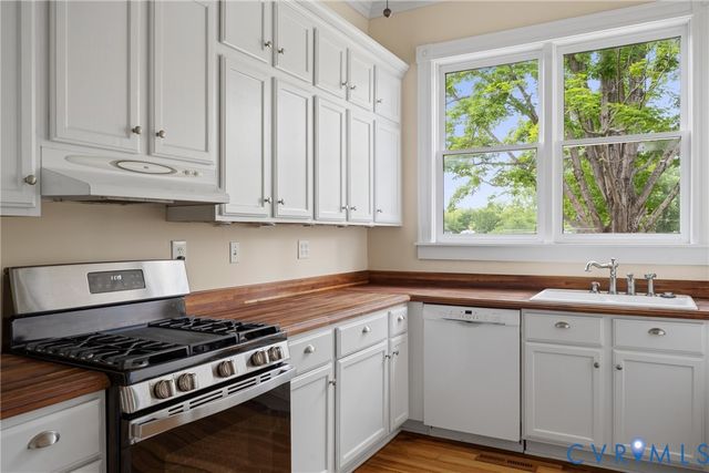 243 S Adams St, Petersburg, VA 23803