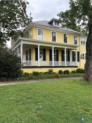 243 S Adams St, Petersburg, VA 23803