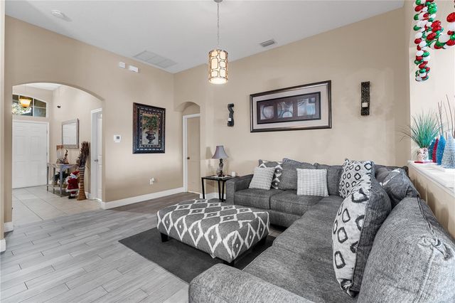 6729 BOULDER RUN LOOP, Wesley Chapel, FL 33545