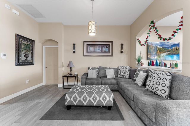 6729 BOULDER RUN LOOP, Wesley Chapel, FL 33545