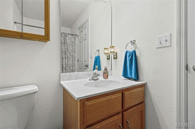 6440 Glenstone Drive, Imperial, MO 63052