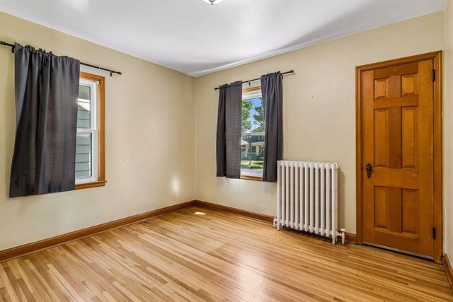 1279 Niles Avenue, Saint Paul, MN 55116