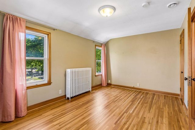 1279 Niles Avenue, Saint Paul, MN 55116