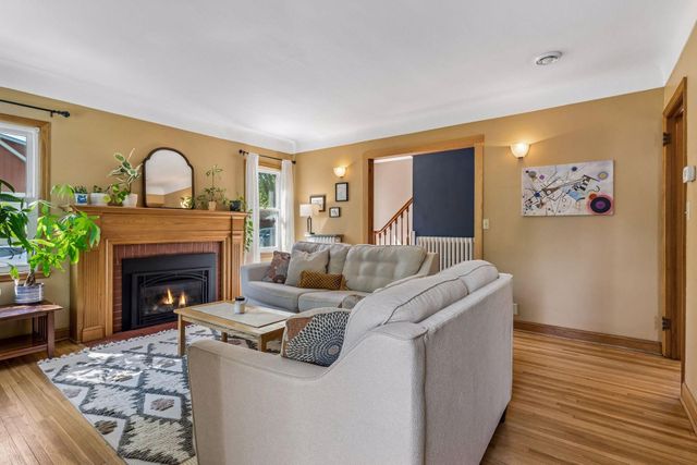 1279 Niles Avenue, Saint Paul, MN 55116
