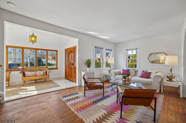 158 Terhune Ave, Passaic City, NJ 07055