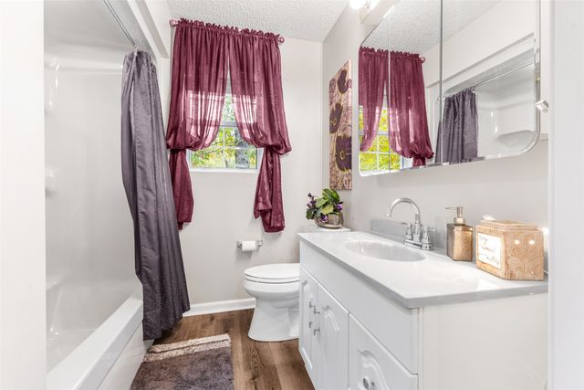 109 King Lyle Road, Scroggins, TX 75480