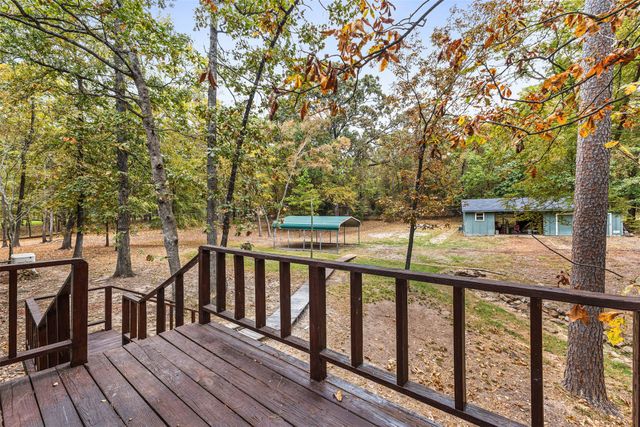 109 King Lyle Road, Scroggins, TX 75480