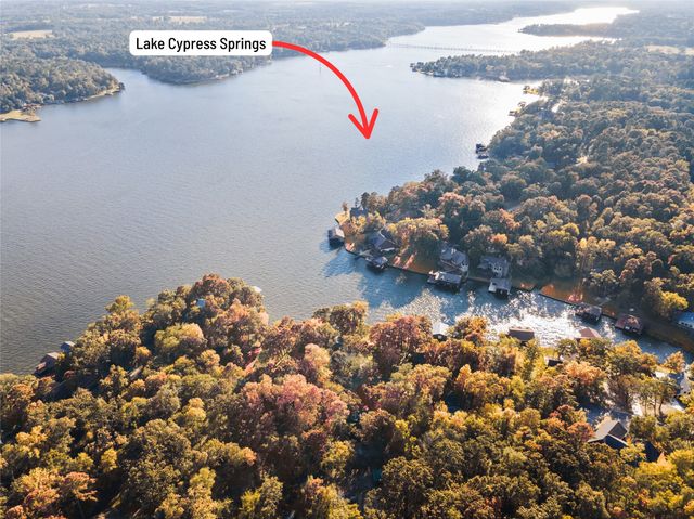 109 King Lyle Road, Scroggins, TX 75480