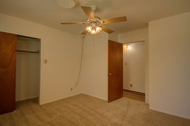 1900 Michelle Dr, Kerrville, TX 78028