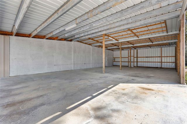 168 County Road 470, Dayton, TX 77535