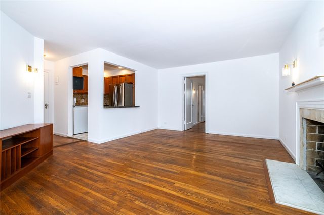 6 Davis Avenue B12, Rye, NY 10580