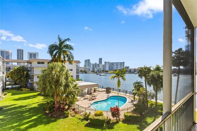 2200 Diana Dr 316, Hallandale Beach, FL 33009