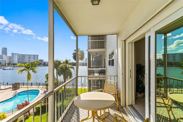 2200 Diana Dr 316, Hallandale Beach, FL 33009