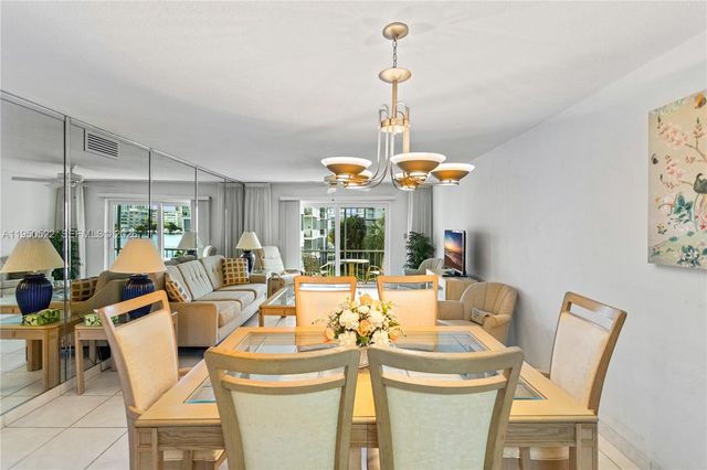 2200 Diana Dr 316, Hallandale Beach, FL 33009