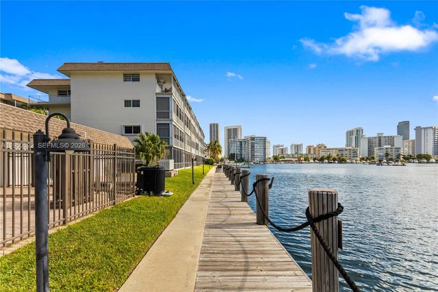 2200 Diana Dr 316, Hallandale Beach, FL 33009